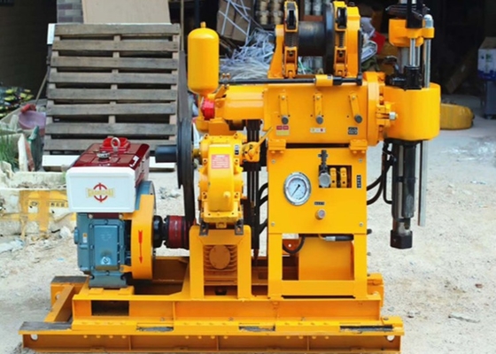 XY-1A 150M वाटर वेल ड्रिलिंग मशीन कस्टमाइज्ड होल डायमीटर 22 HP पोर्टेबल डीजल इंजन एक्सप्लोरेशन रिग