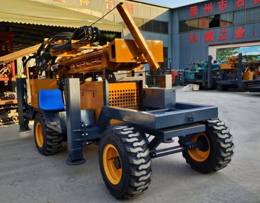 अफ्रीका ST260 टायर प्रकार ड्रिल रिग के साथ कीचड़ पंप / हवा कंप्रेसर