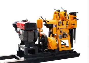 XY-1A 150 मीटर हाइड्रोलिक 13.3kw क्रॉलर घुड़सवार ड्रिल रिग