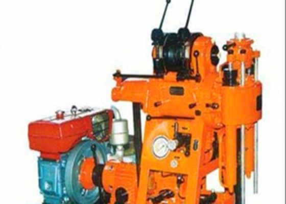 पोर्टेबल हाइड्रोलिक 150 मीटर 140r / मिन पानी ड्रिलिंग रिग
