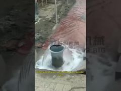 हाइड्रोलिक टावर के साथ वायवीय क्रॉलर वाटर वेल ड्रिलिंग रिग